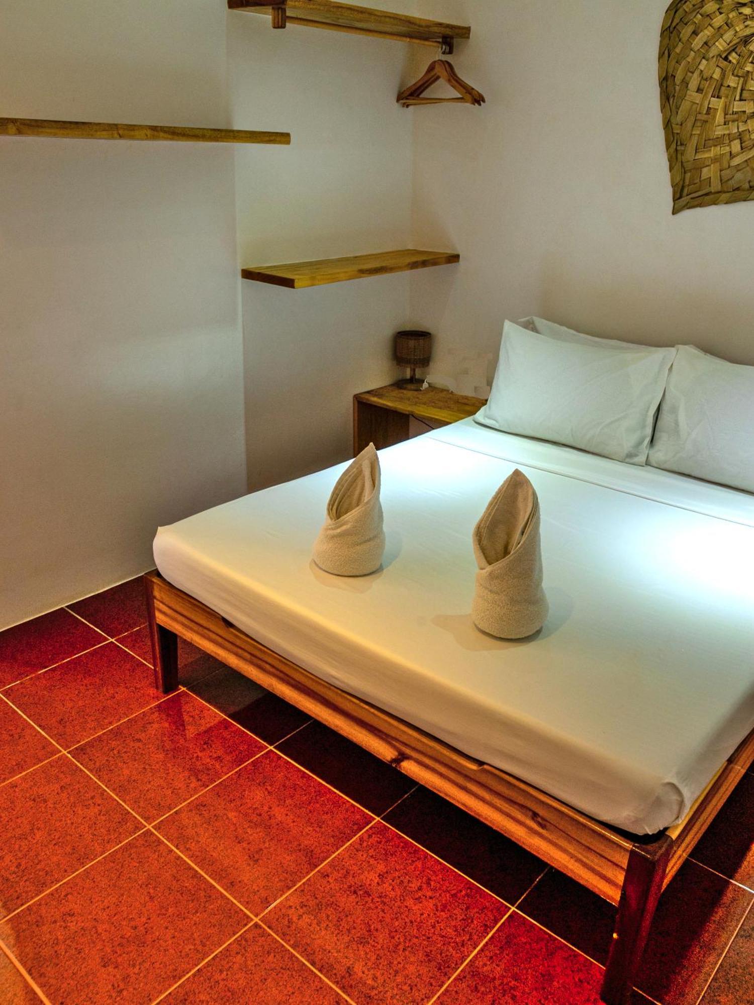 Hotel Masayana El Nido Esterno foto